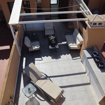 Casa Sarah With Pool View And Garden